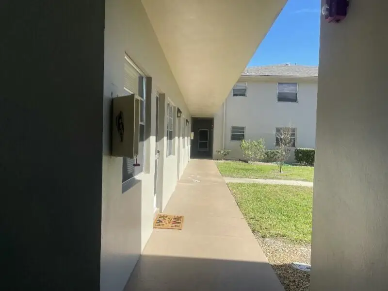 28 Lake Vista Trail #104, Port Saint Lucie, FL 34952 - Image #2