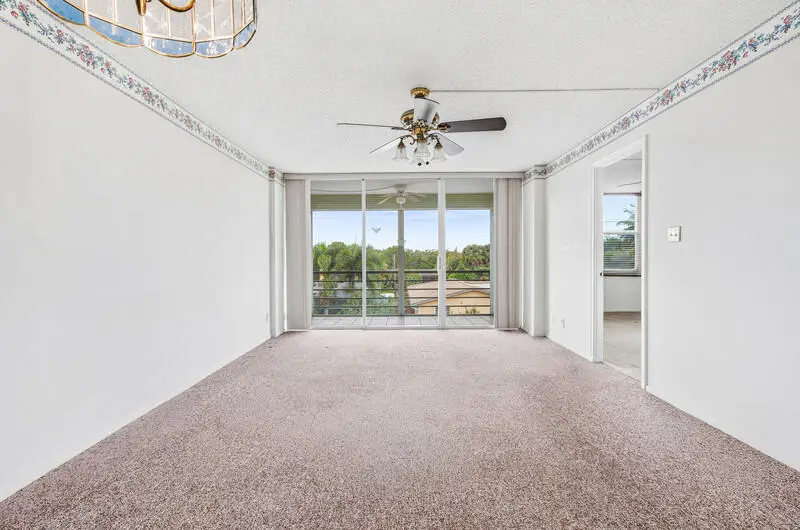 109 Royal Park Drive #3b, Oakland Park, FL 33309 - Image #2