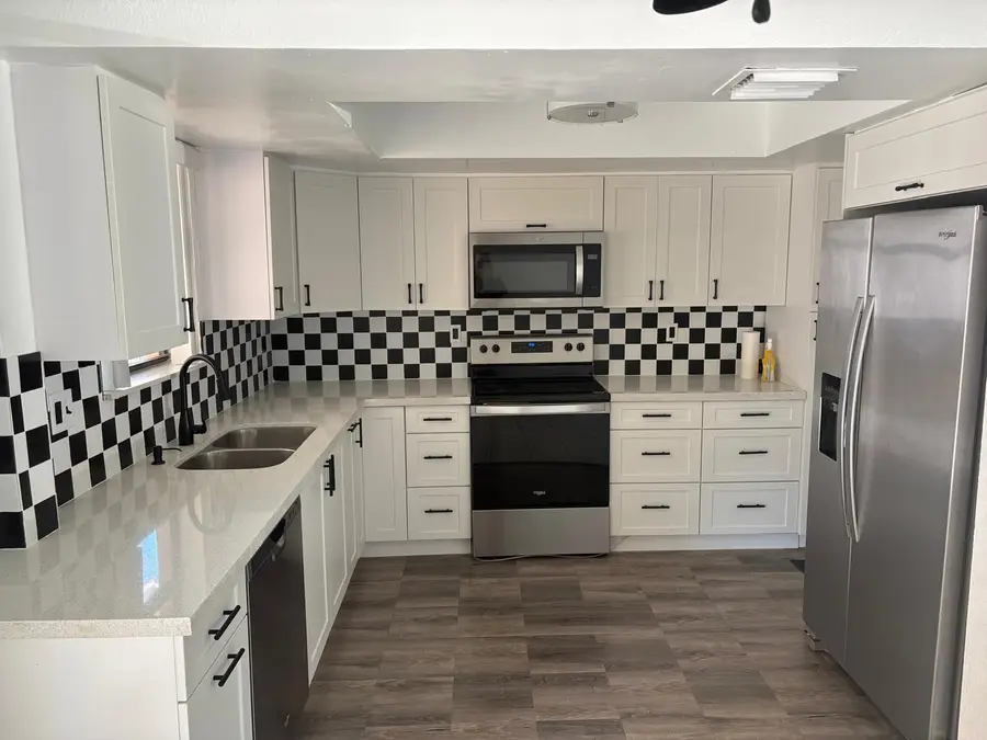 830 NE 50th Court, Deerfield Beach, FL 33064 - Image #3