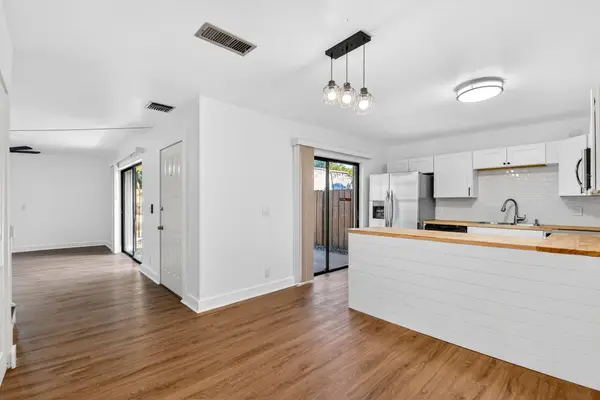 198 Lake Arbor Drive, Palm Springs, FL 33461