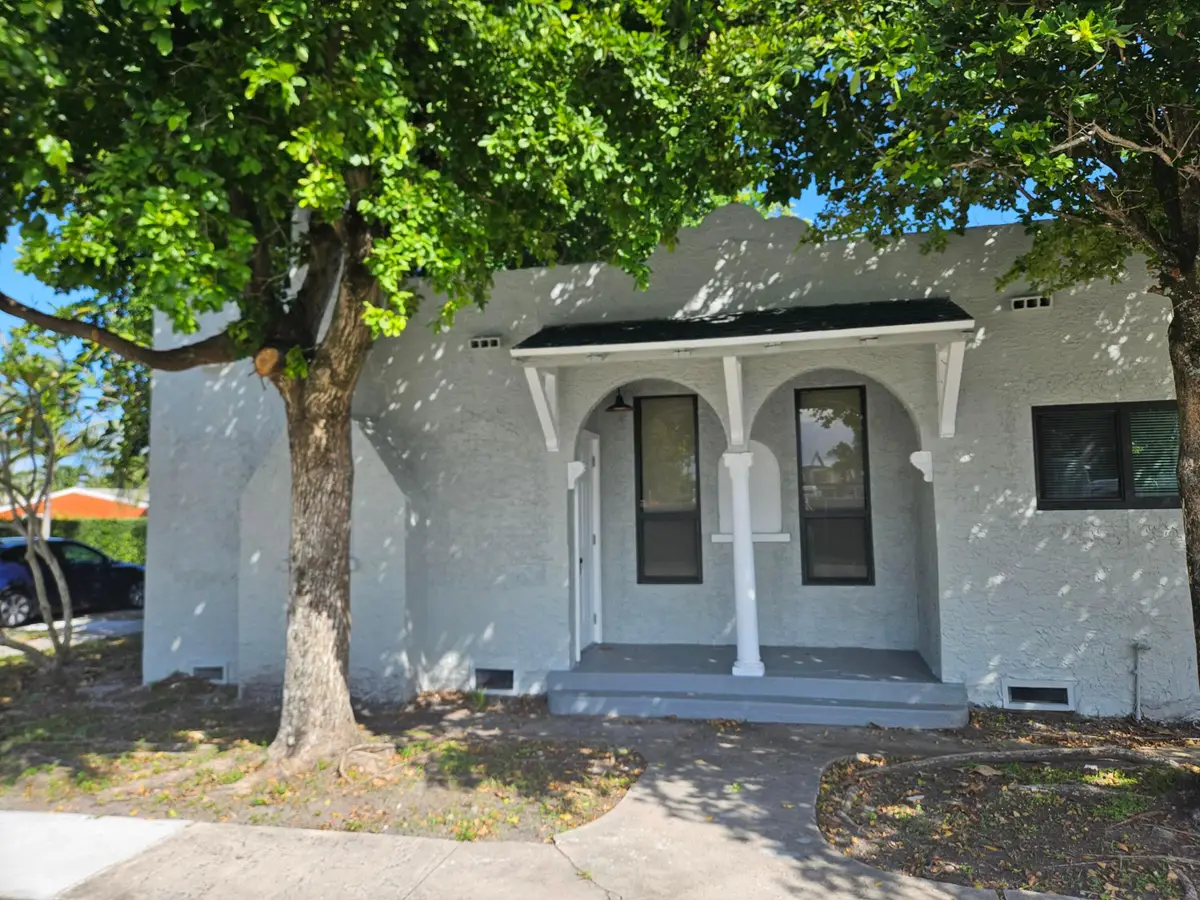 424 Putnam Road, West Palm Beach, FL 33405 - Image #1