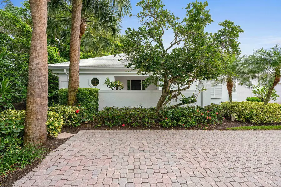 2901 Captains Way, Jupiter, FL 33477 - Image #2