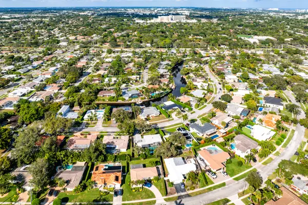 876 NW 6th Avenue, Boca Raton, FL 33432