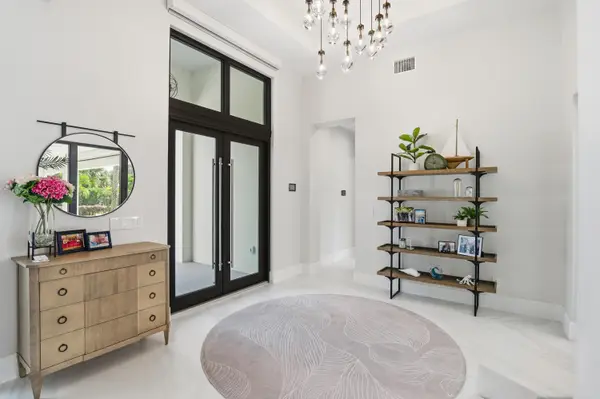 10200 SE Sandpine Lane, Hobe Sound, FL 33455