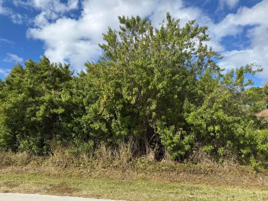 163 NE Twylite Terrace, Port Saint Lucie, FL 34983 - #2