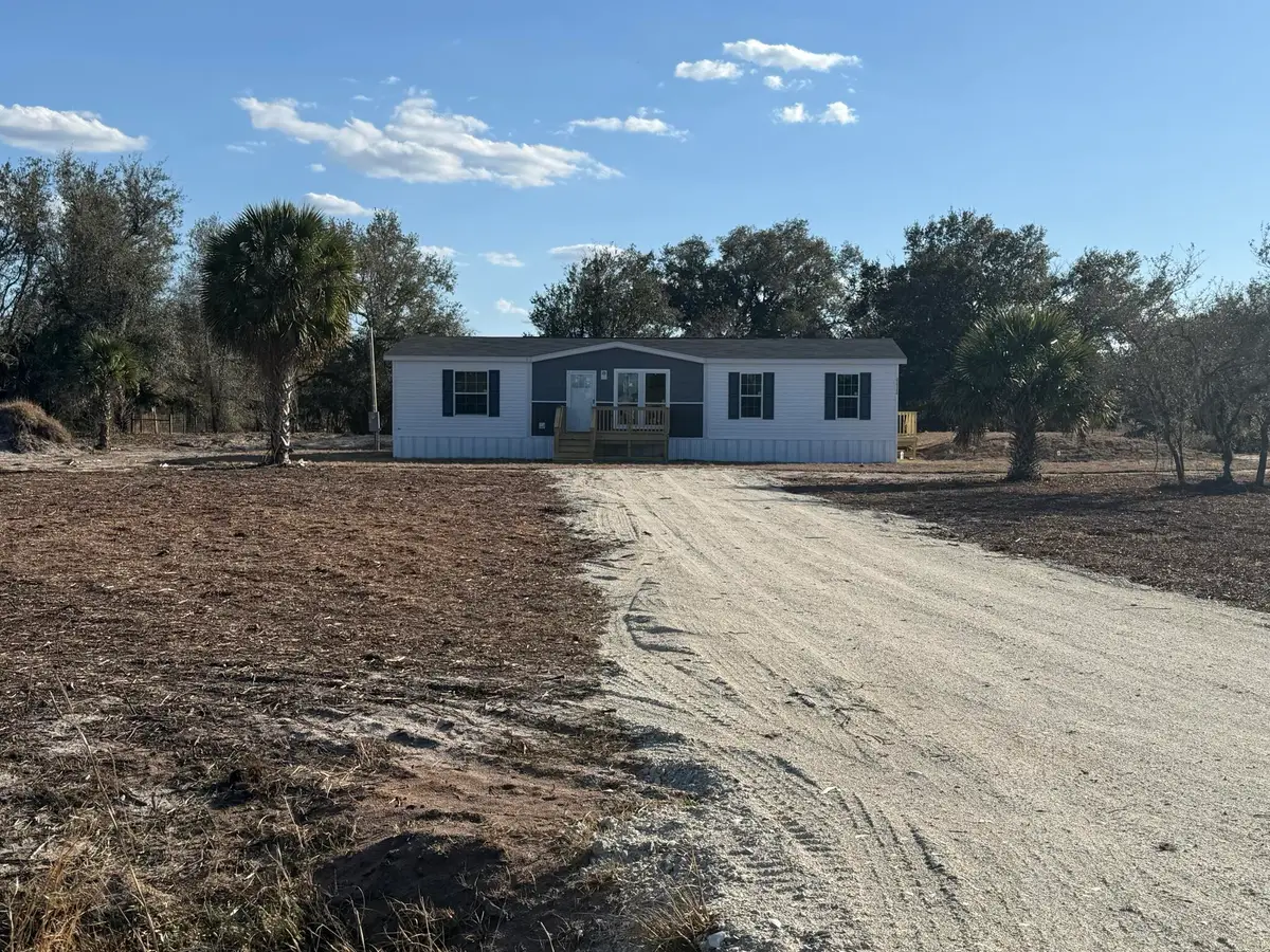 21712 NW 274th Street, Okeechobee, FL 34972 - #1