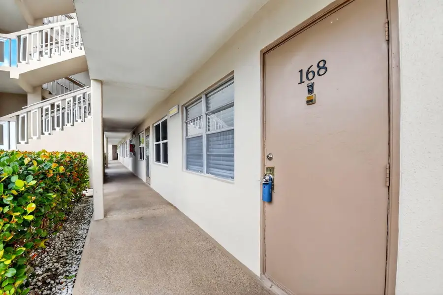 168 Wellington J, West Palm Beach, FL 33417 - #2