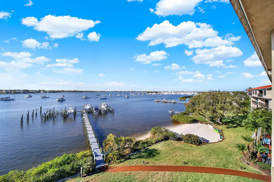 624 SW Saint Lucie Crescent #406, Stuart, FL 34994 - Image #3