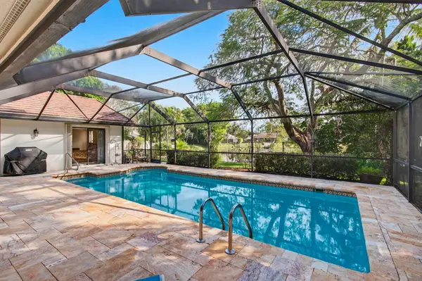 2036 Amesbury Circle, Wellington, FL 33414