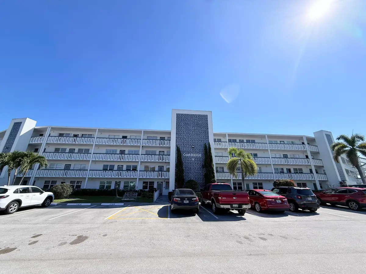 4108 Oakridge V #4108, Deerfield Beach, FL 33442 - Image #1