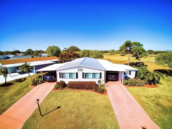 3342 Ironwood Avenue, Port St Lucie, FL 34952