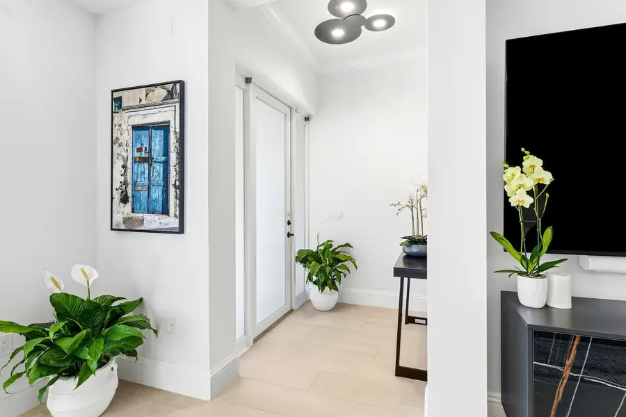 122 SE 6th Avenue #3, Delray Beach, FL 33483 - Image #3