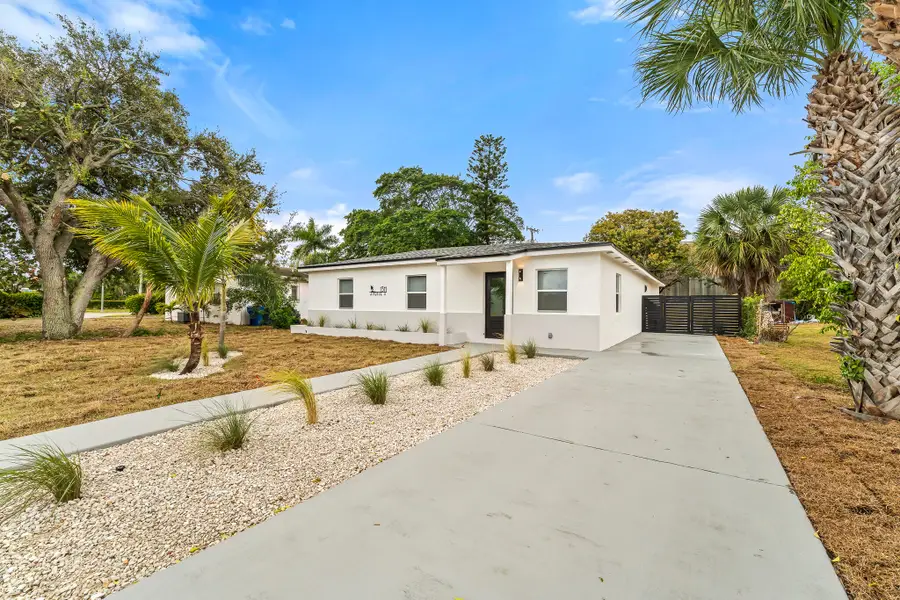 1311 Avenue H, Riviera Beach, FL 33404 - Image #2