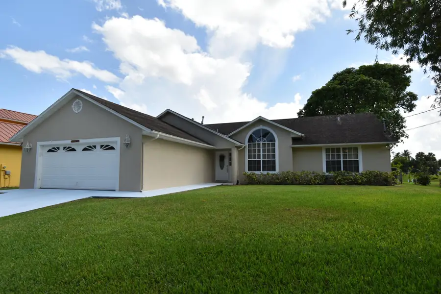 1654 SW Lexington Drive, Port Saint Lucie, FL 34953 - Image #2