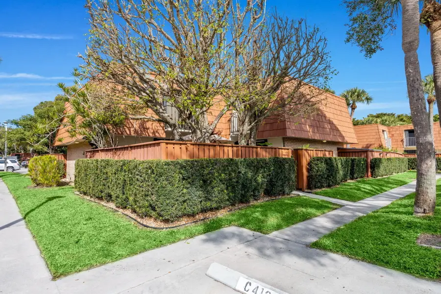 749 Buttonwood Lane, Boynton Beach, FL 33436 - Image #2