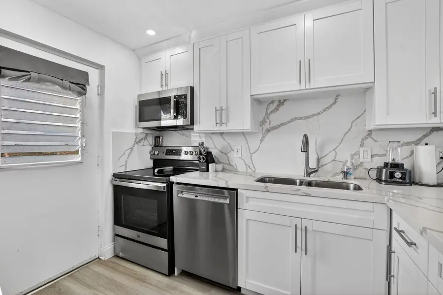 5700 NW 2nd Avenue #711, Boca Raton, FL 33487 - Image #3