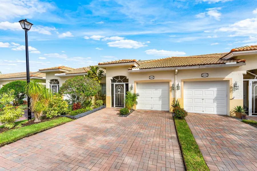 2356 Windjammer Way, West Palm Beach, FL 33411 - Image #2