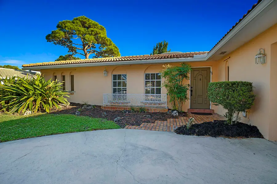 4238 Magnolia Street, Palm Beach Gardens, FL 33418 - Image #2