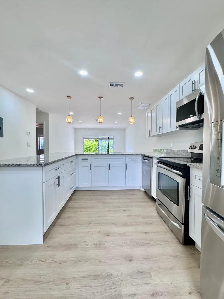 20834 Sedgewick Drive #327, Boca Raton, FL 33433 - Image #2