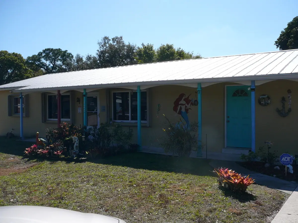 125 Garden Avenue, Fort Pierce, FL 34982 - Image #1