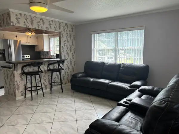 81 Windsor D, West Palm Beach, FL 33417