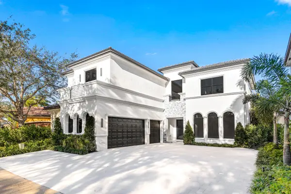 17760 Villa Club Way, Boca Raton, FL 33496
