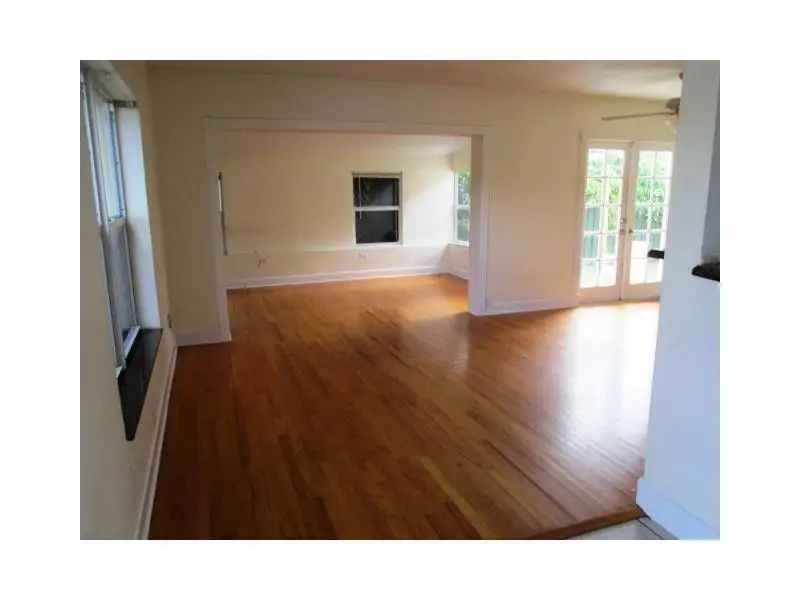 1604 NE 18th Street, Fort Lauderdale, FL 33305 - #2