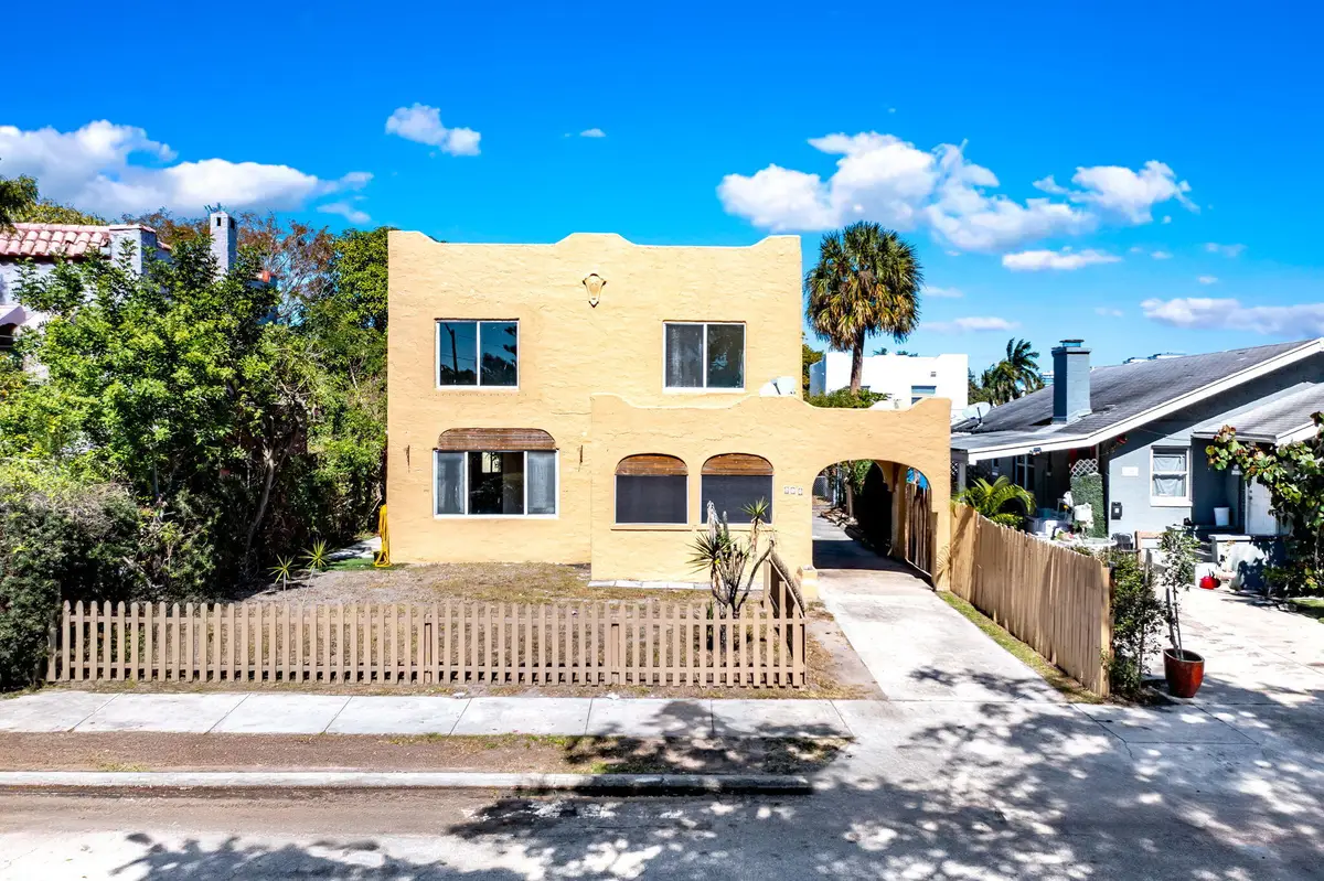 619 30th Street, West Palm Beach, FL 33407 - Image #1