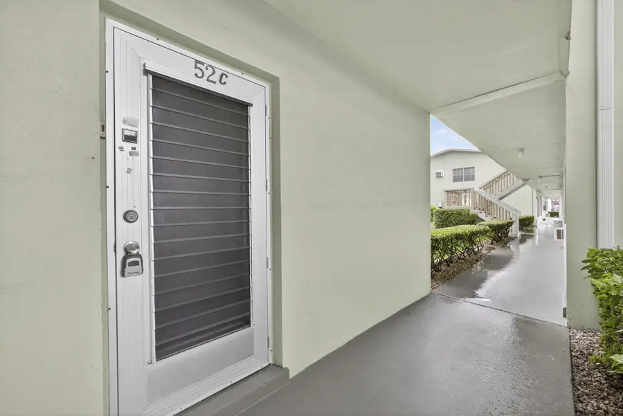 52 Norwich C, West Palm Beach, FL 33417 - Image #2