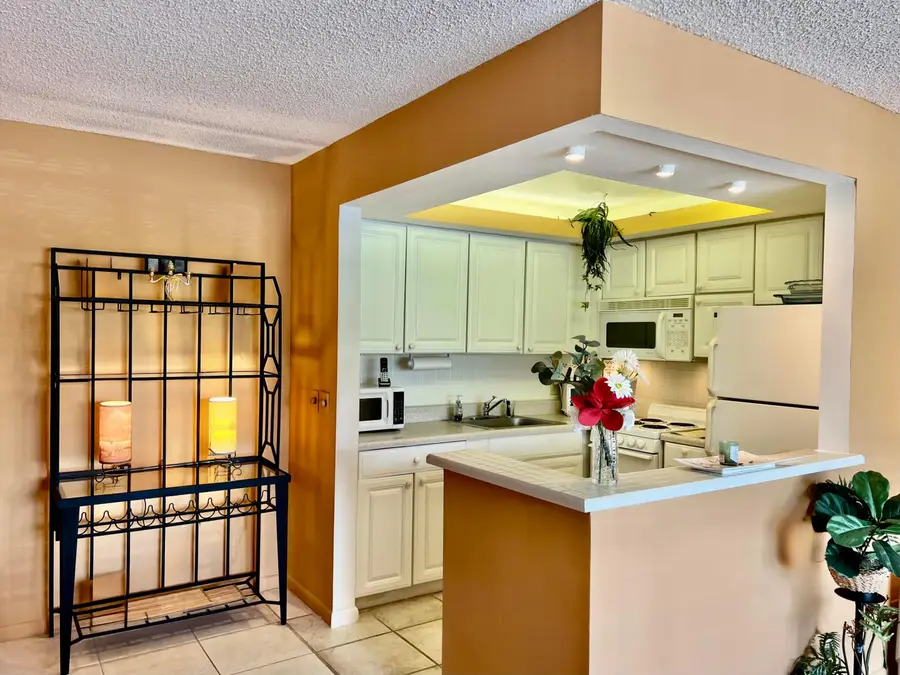 174 Lyndhurst L, Deerfield Beach, FL 33442 - Image #3