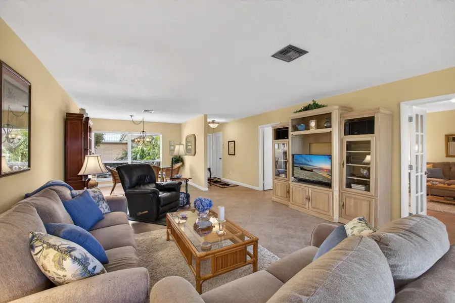 17 SE Turtle Creek Drive #Unit D, Jupiter, FL 33469 - #2