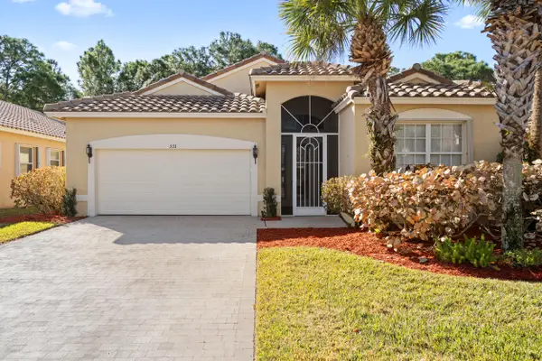 333 NW Springview Loop, Port St Lucie, FL 34986