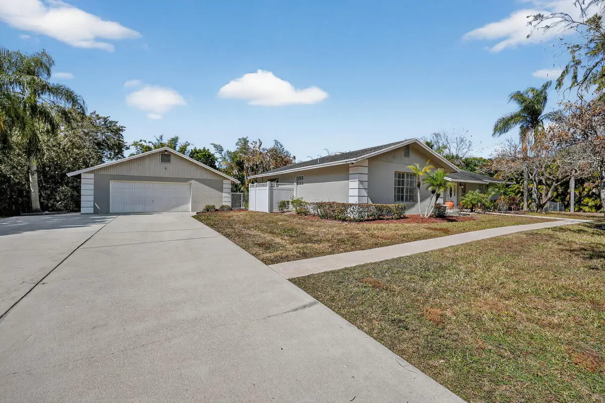 15315 78th Drive N, Palm Beach Gardens, FL 33418 - #1