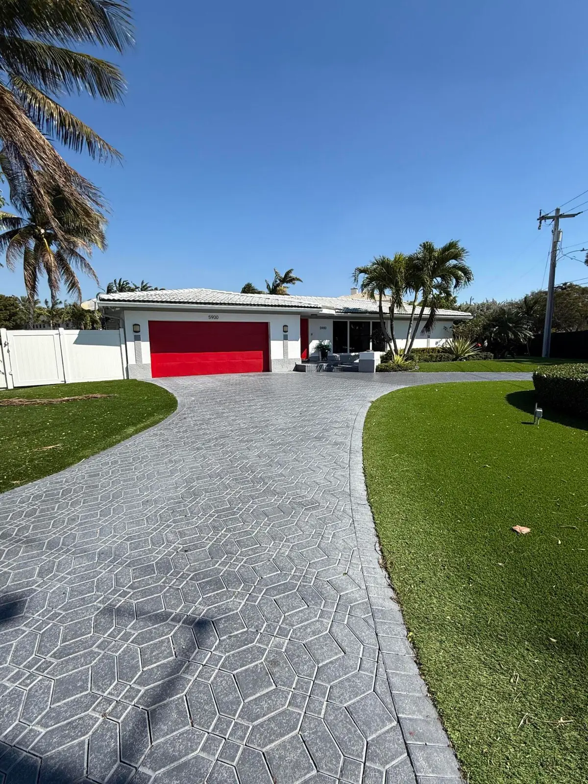 5900 Bayview Drive, Fort Lauderdale, FL 33308 - Image #1