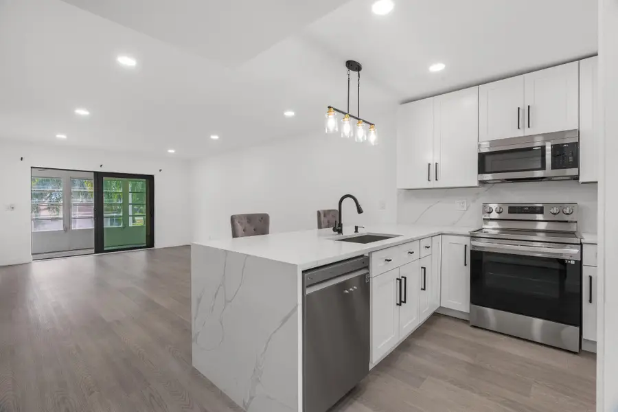 5 Abbey Lane #207, Delray Beach, FL 33446 - #2