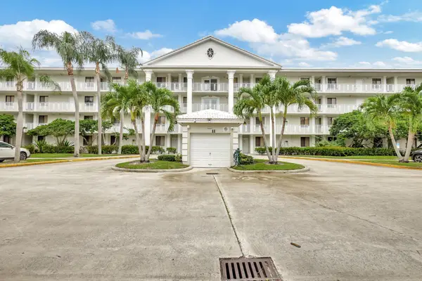2561 Village Boulevard #102, West Palm Beach, FL 33409