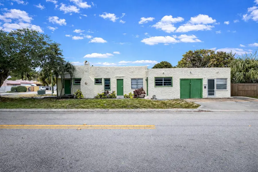 501 Pilgrim Road, West Palm Beach, FL 33405 - #3