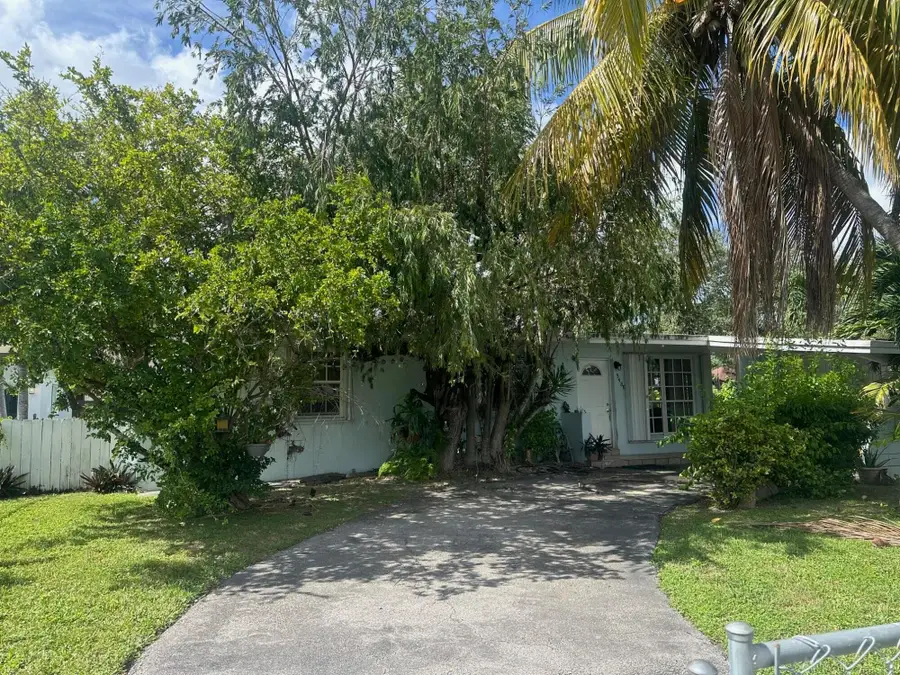 5486 SW 91st Avenue, Miami, FL 33165 - #2