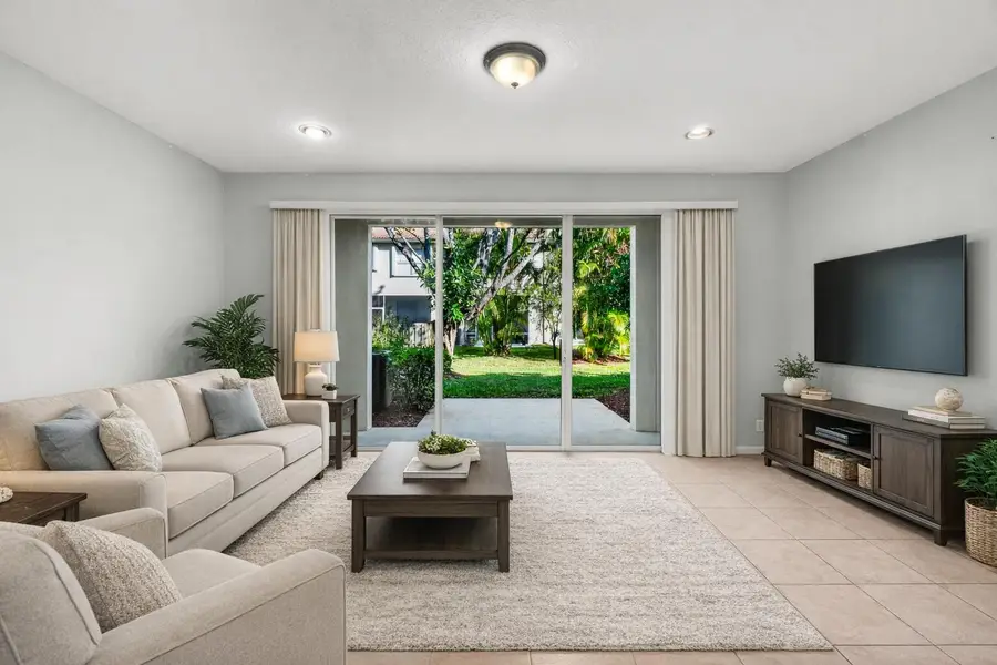 9819 Lago Drive, Boynton Beach, FL 33472 - #3