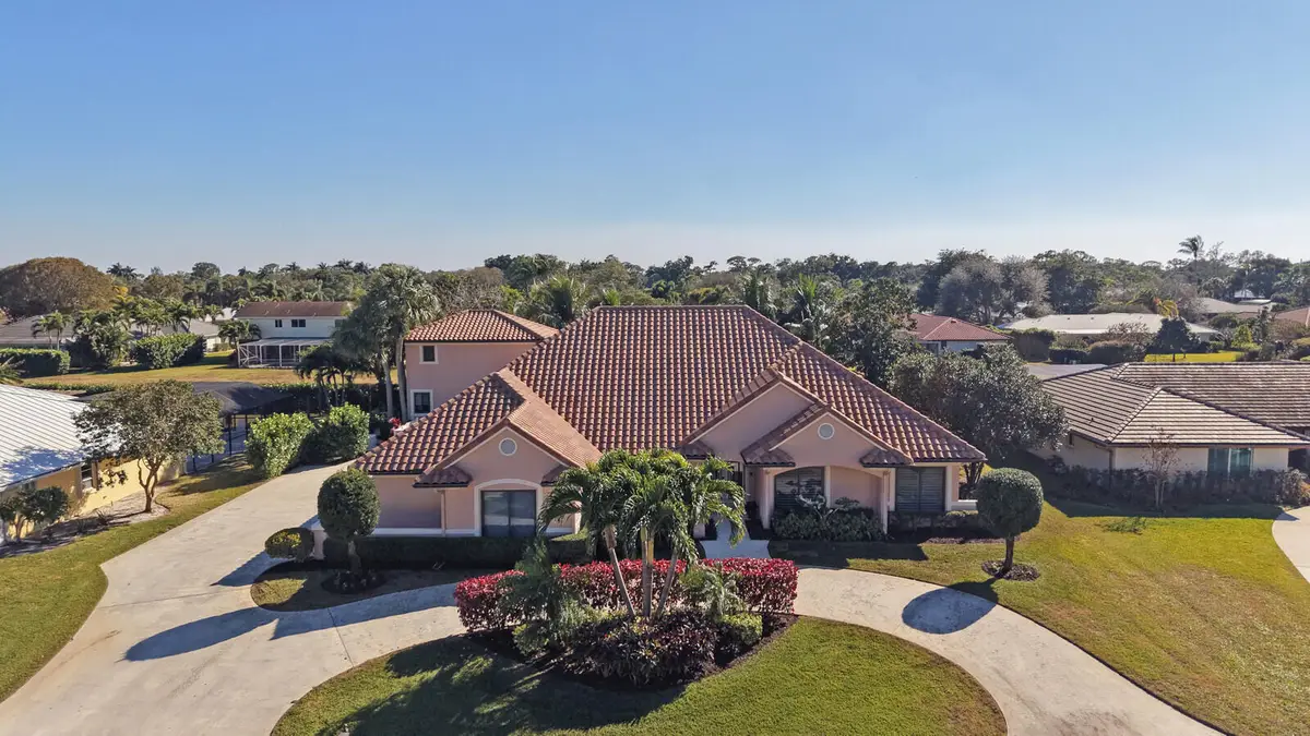 513 N Country Club Drive, Atlantis, FL 33462 - #1