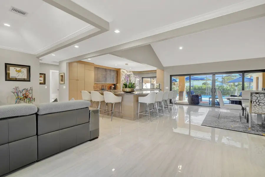 513 N Country Club Drive, Atlantis, FL 33462 - #3