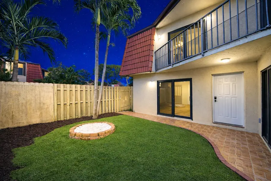 3849 Victoria Drive, West Palm Beach, FL 33406 - #2