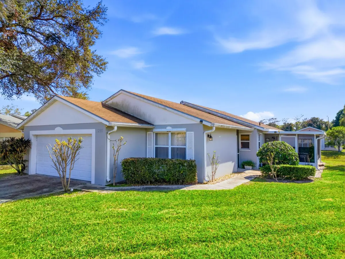 1285 Green Pine Boulevard, West Palm Beach, FL 33409 - #1