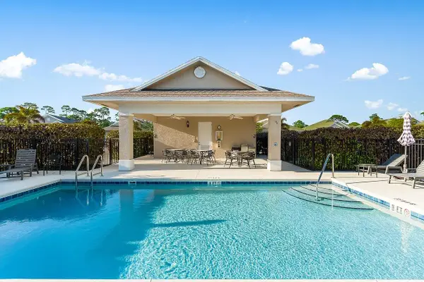 111 Sandcrest Circle, Sebastian, FL 32958