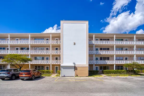 334 Dover B #334, West Palm Beach, FL 33417