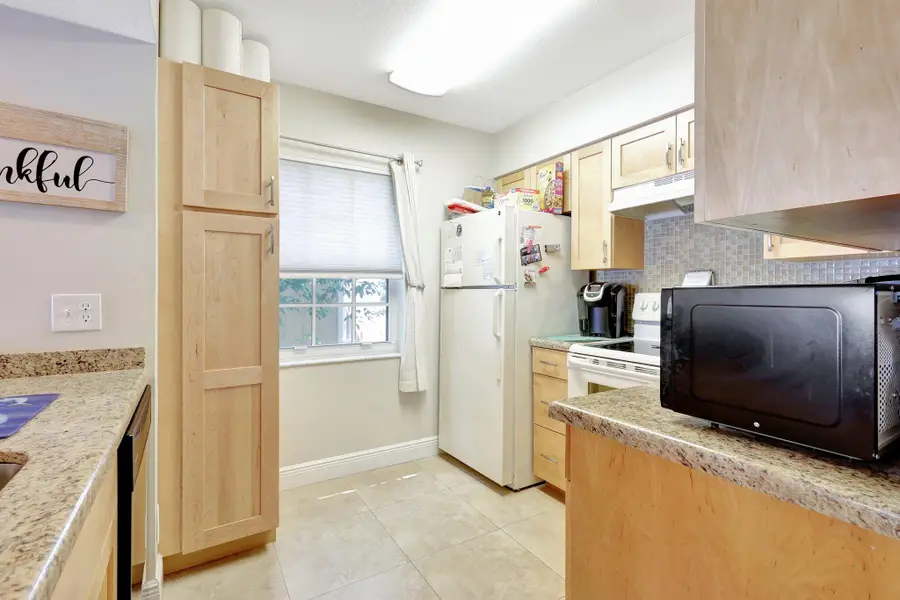 1050 Lake Shore Drive #204, West Palm Beach, FL 33403 - #3