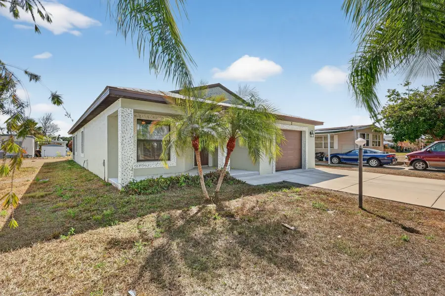 7 Aragon Lane, Port Saint Lucie, FL 34952 - #2