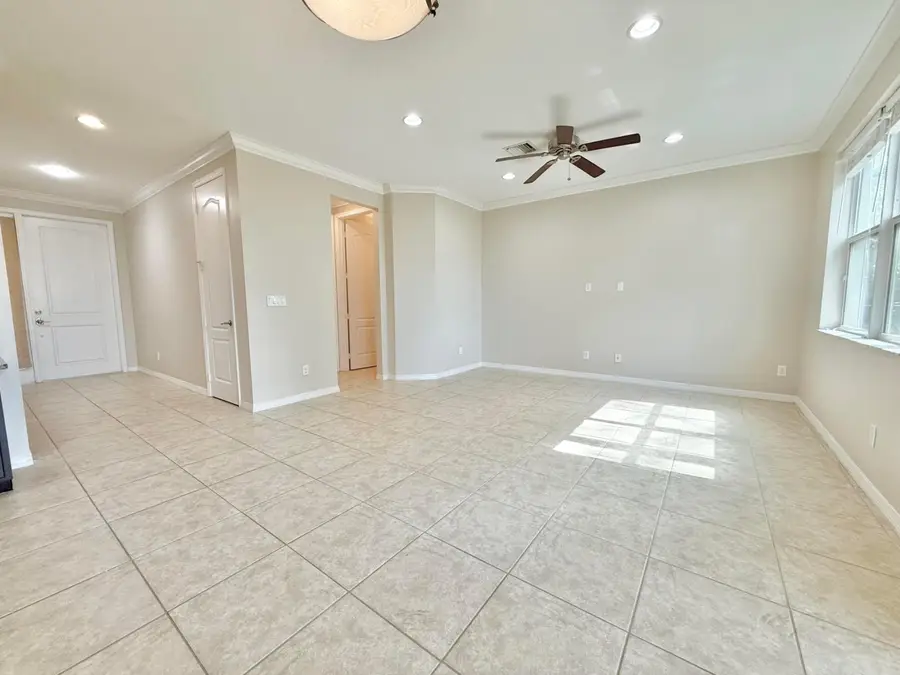 4630 Mediterranean Circle, Palm Beach Gardens, FL 33418 - #3