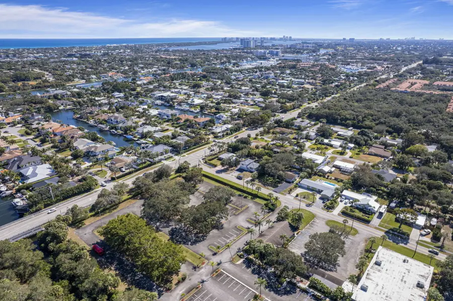 2512 Lone Pine Road, Palm Beach Gardens, FL 33410 - #3