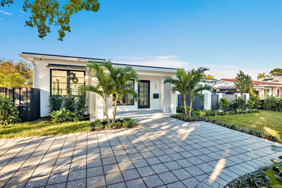 263 Alhambra Place, West Palm Beach, FL 33405 - #2